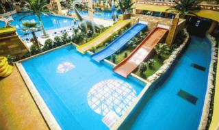 附近有没有卖泳衣的