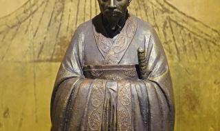 老肩巨滑是什么意思