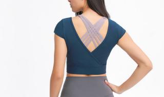 lululemon露露瑜伽服 lululemon露露瑜伽服