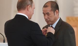 友谊徽章怎么获得